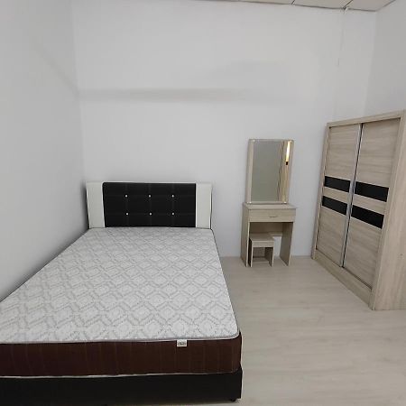 Gp Hostel Penang จอร์จทาวน์ ภายนอก รูปภาพ