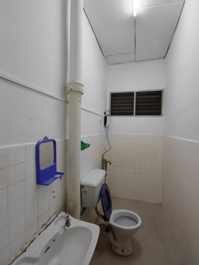 Gp Hostel Penang จอร์จทาวน์ ภายนอก รูปภาพ