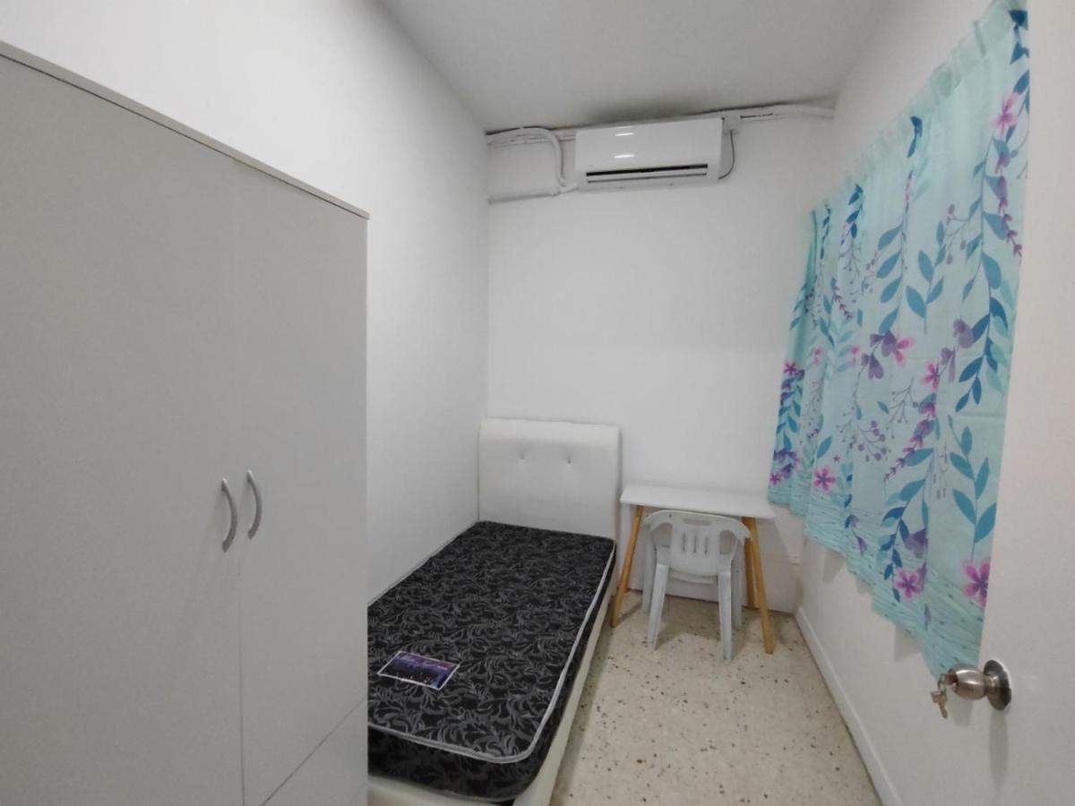 Gp Hostel Penang จอร์จทาวน์ ภายนอก รูปภาพ